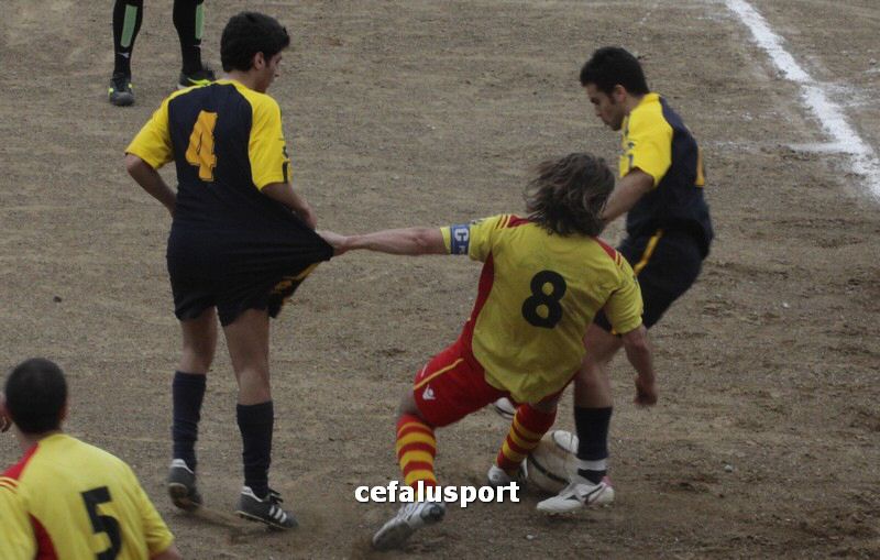 130325 sinagra 068y_tn.jpg